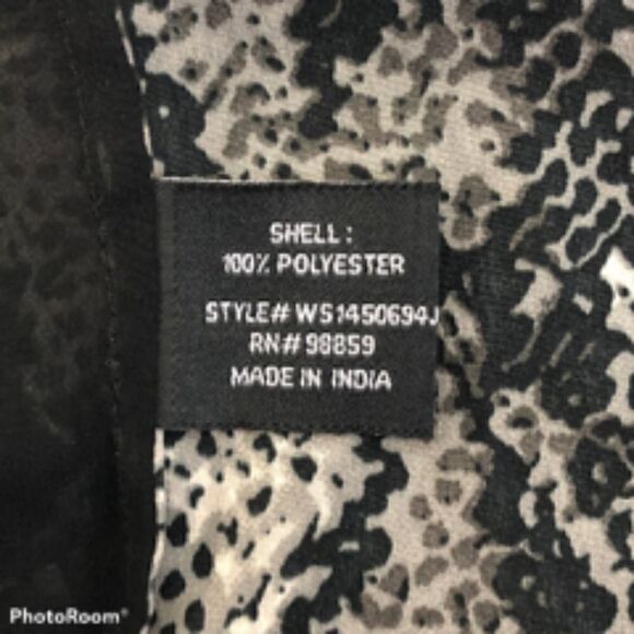 W118 by Walter Baker Snake Print Blouse. Size L. - Picture 5 of 5